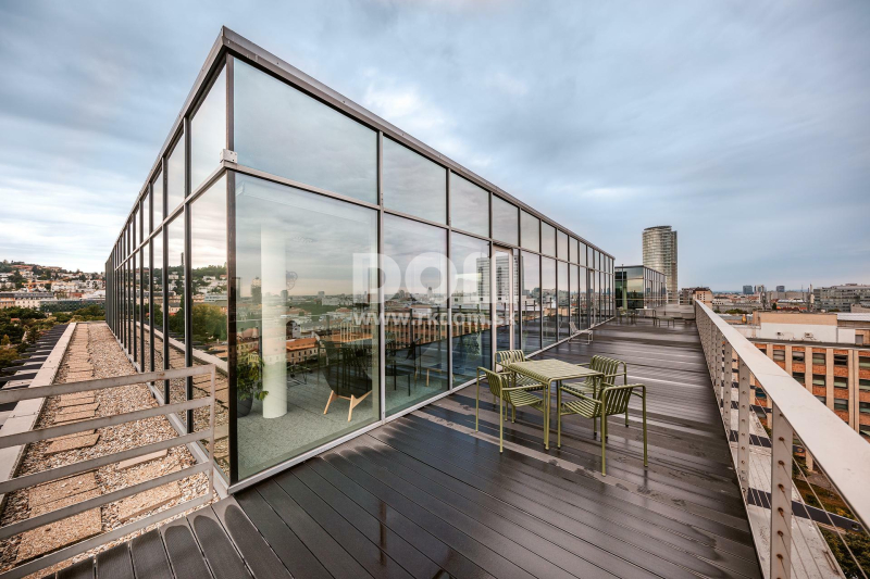 rkDOM | Prenájom kancelárskych priestorov v lokalite Staré mesto - Námestie Slobody, Bratislava / 9700m² k dispzícii od Júna 2026