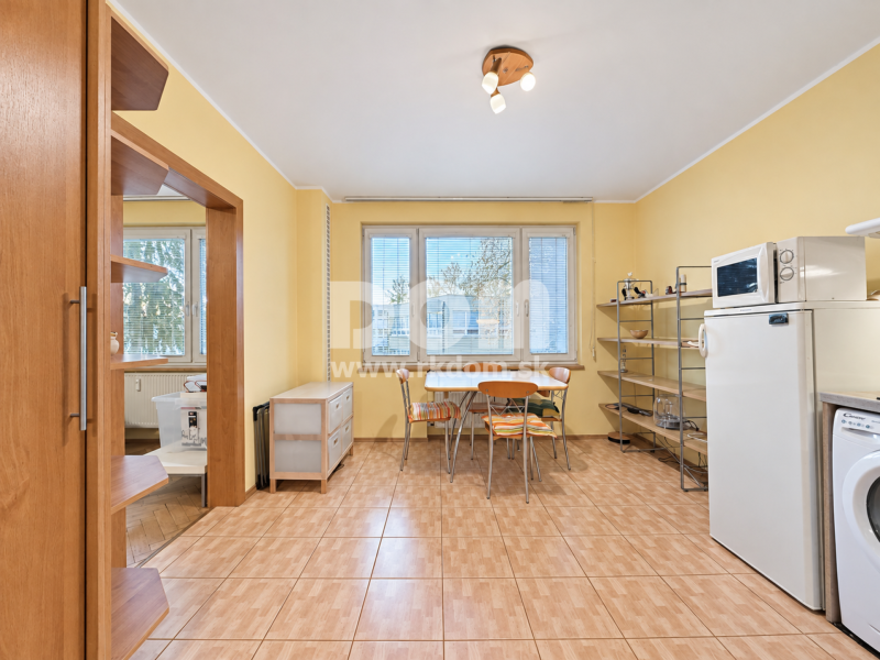 Veľký 1-izbový byt 47 m² | Hliny VII. | zariadený | 580 € vrátane energií