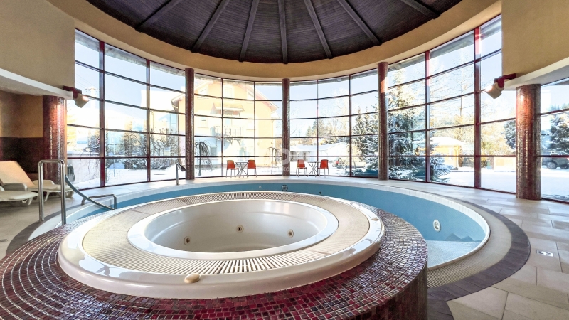 Wellness centrum vrátane dvoch apartmánov na predaj 