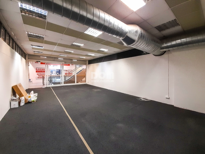 Prenájom obchodného priestoru (59 m2) v širšom centre Žiliny