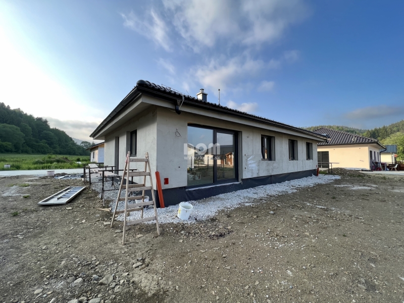 Priestranný 4 Izbový Bungalov Žilina - Svederník