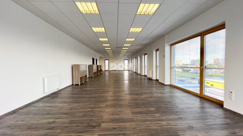 rkDOM | Moderné kancelárske priestory na prenájom v novej budove