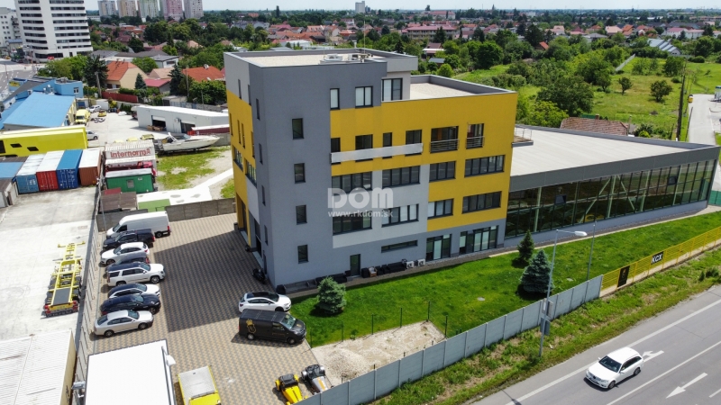 Novostavba modernej polyfunkčnej budovy na predaj - ZNÍŽENA CENA