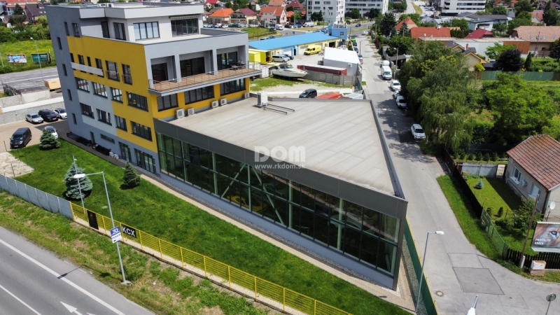 rkDOM | Novostavba modernej polyfunkčnej budovy na predaj - ZNÍŽENA CENA