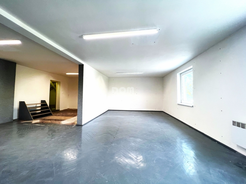 Prenájom obchodno-administratívneho priestoru v centre Štiavnika