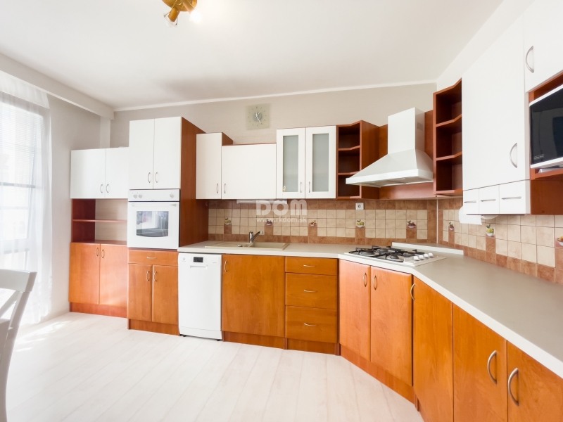 3 - izbový byt na prenájom Žilina - Hájik